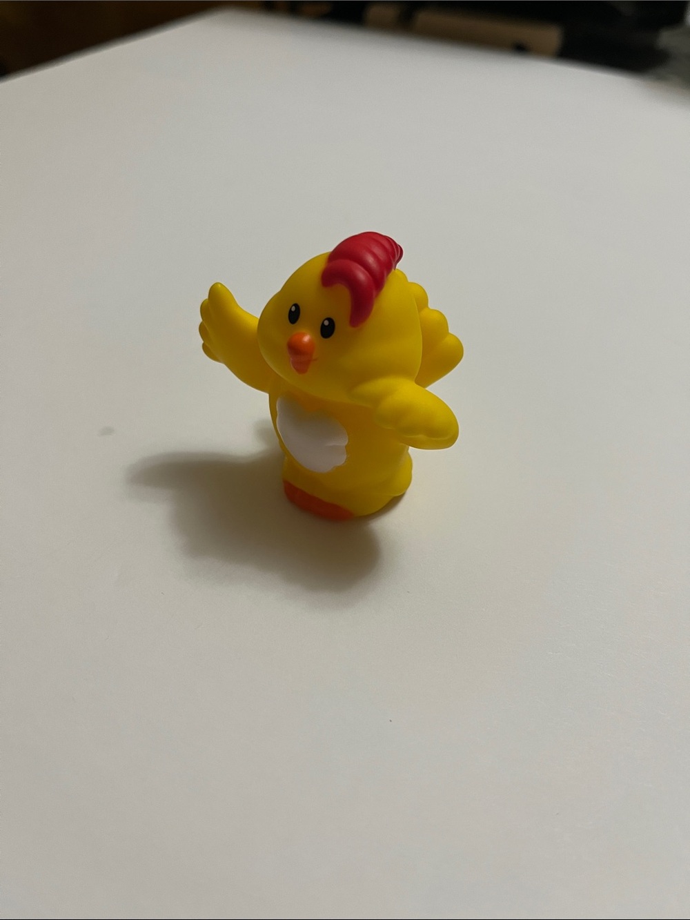 Fisher Price Little People Farm Barnyard Yellow Chicken Chick with Red Comb 200